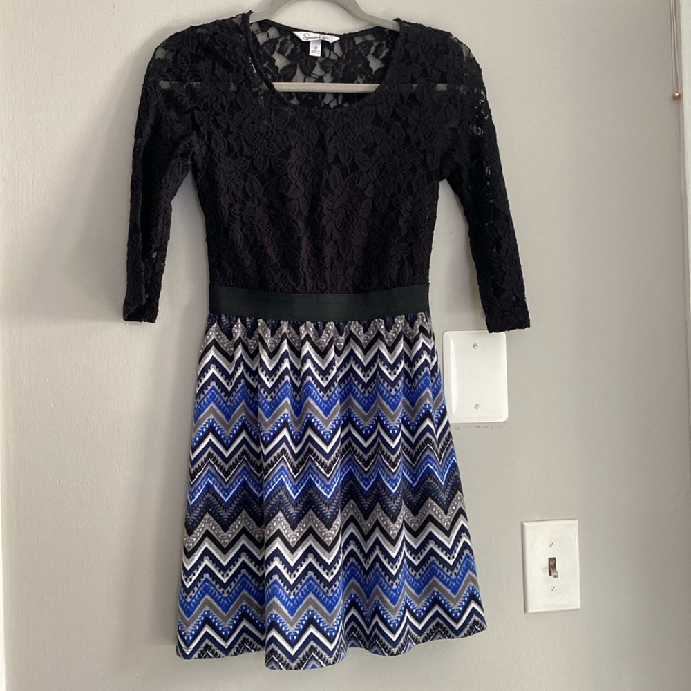 Lace & Zig Zag 3/4 Sleeve Dress